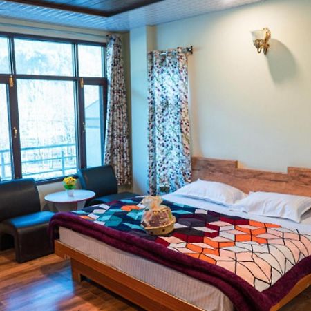 Him Taj By Stayapart Manali  Exterior photo