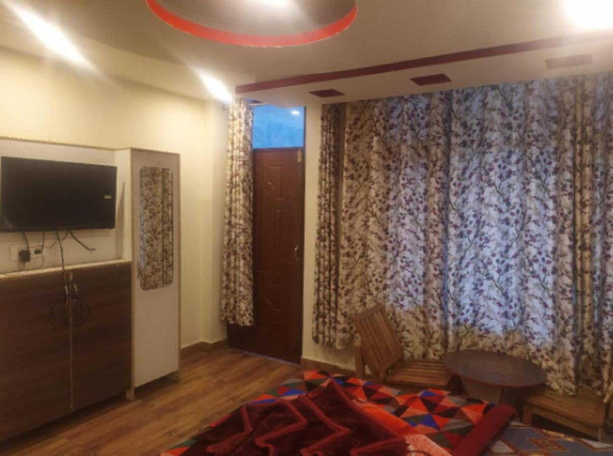 Him Taj By Stayapart Manali  Exterior photo
